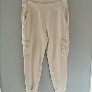 ALO yoga cargo sweatpants